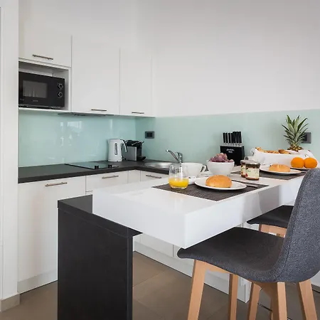 Апартаменты Marina Baotic Apartments Трогир