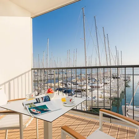 Marina Baotic Apartments