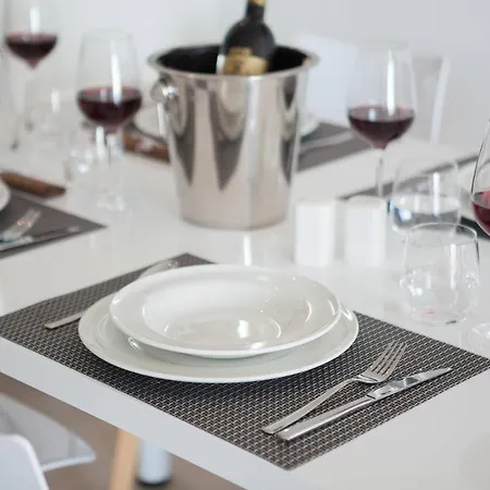 Marina Baotic 아파트 트로기르