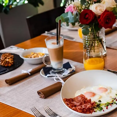 Апартаменты Marina Baotic Apartments