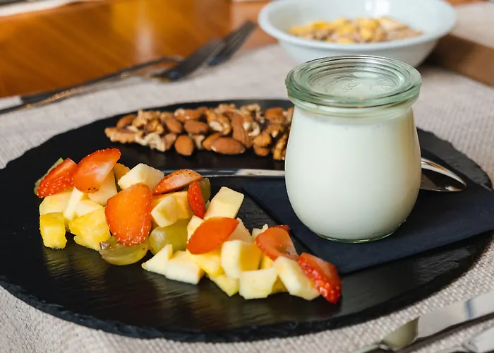 Marina Baotic * טרוגיר