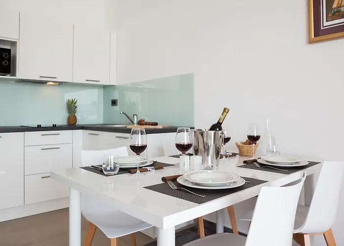 Marina Baotic * טרוגיר