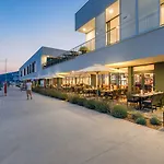 Marina Baotic Apartments *