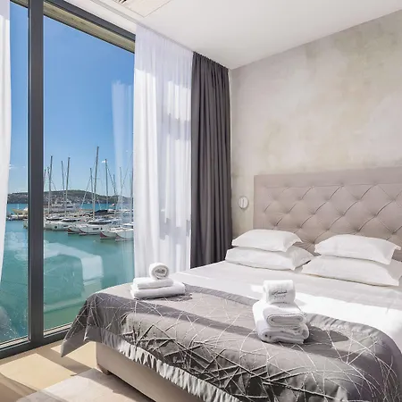 Marina Baotic Apartments *